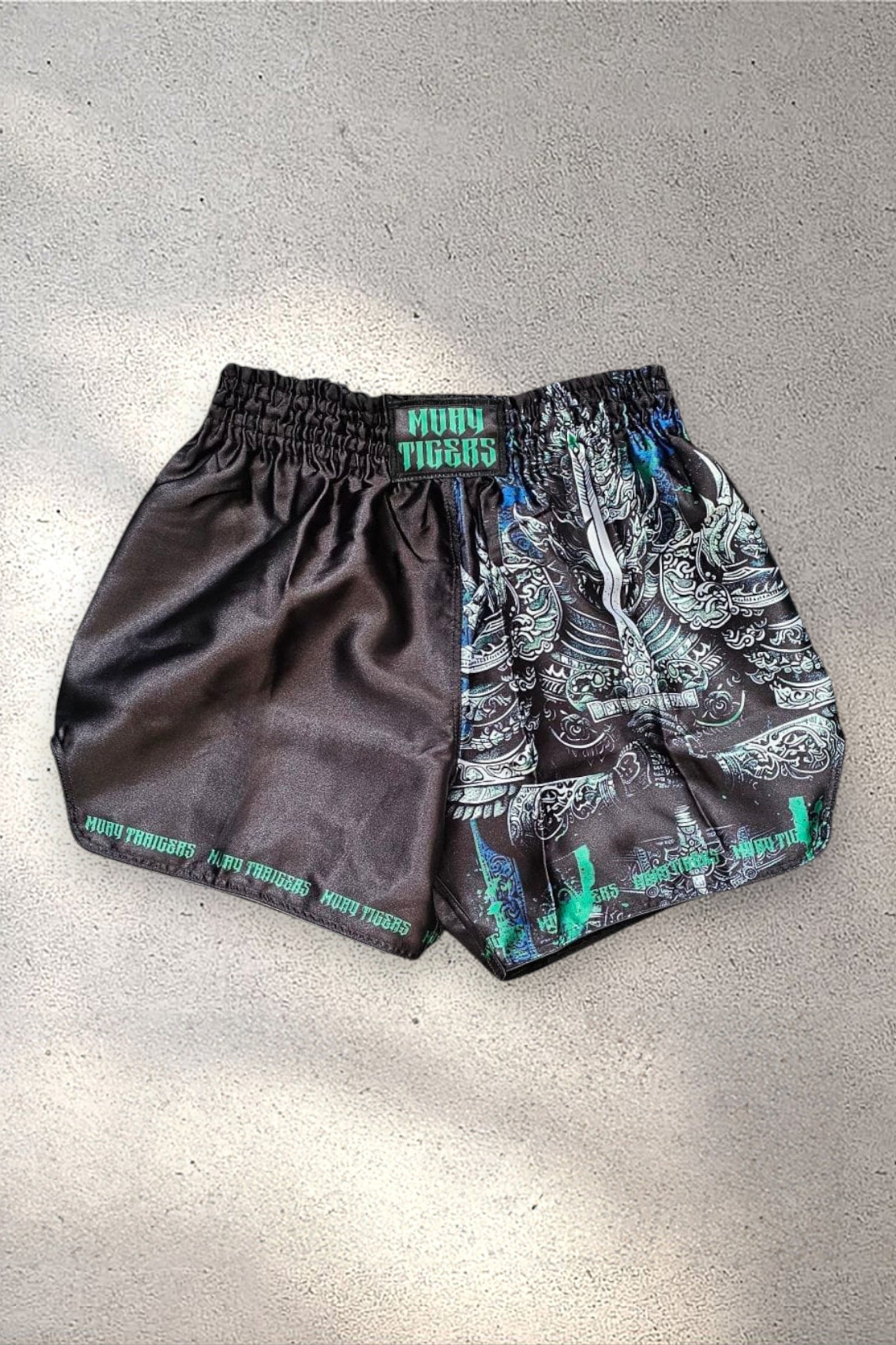 Muay Thai Shorts Warrior